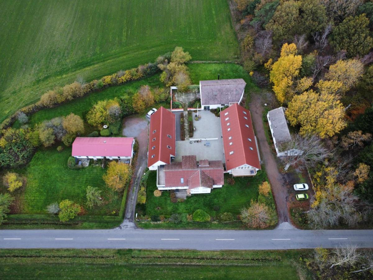 Feriestedet Skovly Klemensker Eksteriør bilde